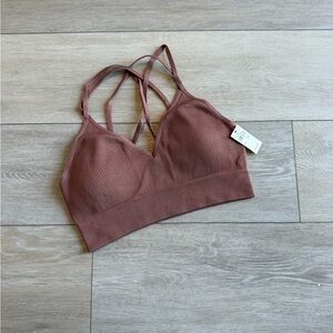 American Eagle / AERIE women’s ribbed sports bra size large